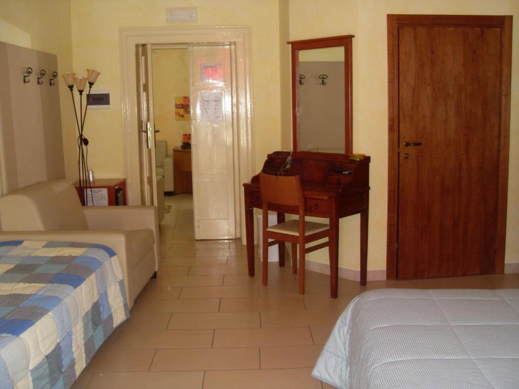 B&B Frammenti D'Itria Ceglie Messapica Camera foto
